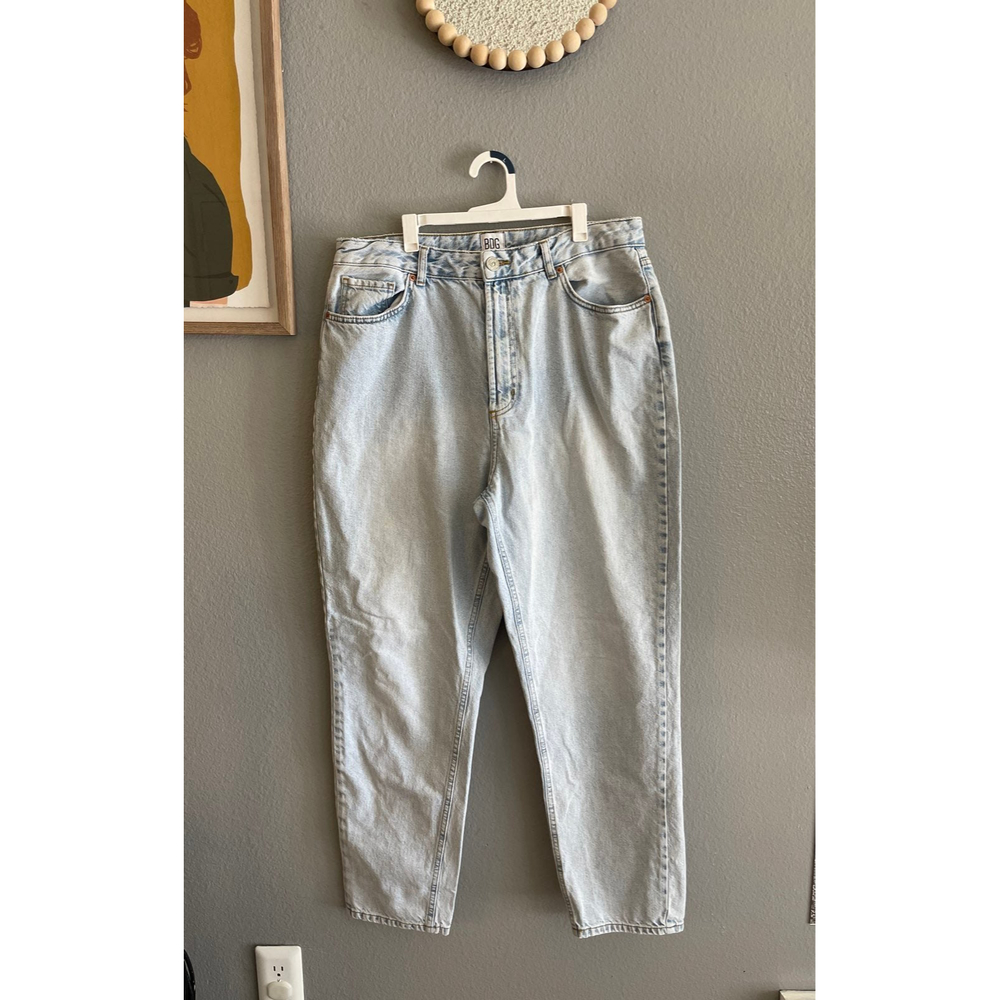 BDG urban outfitters mom Jeans